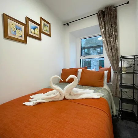 Market 2 Apartahotel Galway